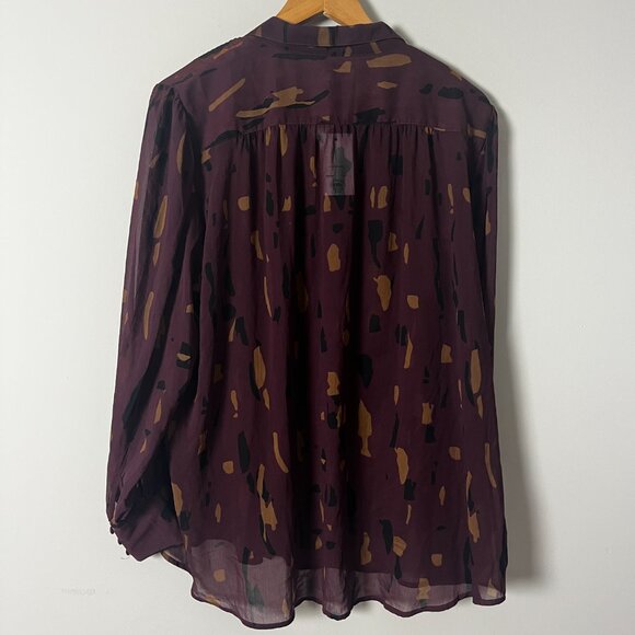 2/$30 Nine West Sheer Maroon Top XL - Picture 3 of 5